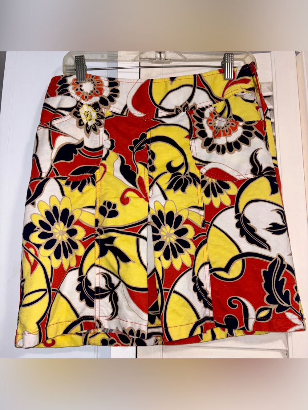 Jean style vintage Ann Taylor dress skirt, Size 4, like-new, bold multicolor